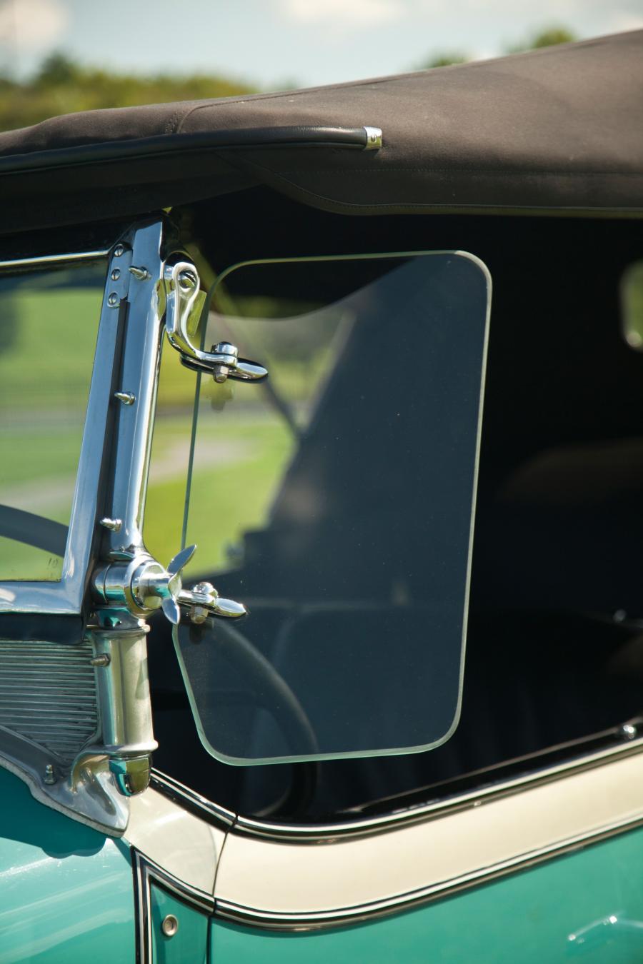 Детали экстерьера LaSalle 4-Passenger Phaeton (328-8580) 1929 года  (фото 9 из 21)